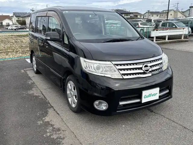 日産 セレナ