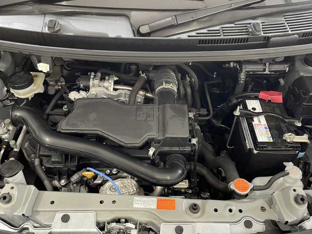 トヨタ ルーミー G S 新潟県 2018(平30)年 2.7万km ブライトシルバーM 4WD/純正ナビ/　　ワンセグ/CD/SD/AUX/BT/バックカメラ/両側パワースライド/クルーズコントロール/オートライト/純正アルミホイール付きスタッドレスタイヤ車載/コーナーセンサー/アイドリングストップ/ステアリングスイッチ/スマートキー/ETC