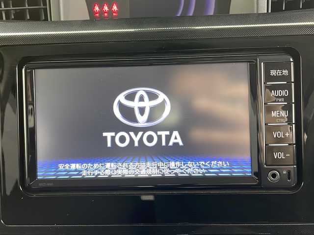 トヨタ ルーミー G S 新潟県 2018(平30)年 2.7万km ブライトシルバーM 4WD/純正ナビ/　　ワンセグ/CD/SD/AUX/BT/バックカメラ/両側パワースライド/クルーズコントロール/オートライト/純正アルミホイール付きスタッドレスタイヤ車載/コーナーセンサー/アイドリングストップ/ステアリングスイッチ/スマートキー/ETC