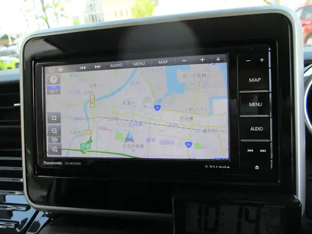 スズキ スペーシア カスタム HYBRID GS 千葉県 2022(令4)年 1万km ピュアホワイトP ワンオーナー/社外ナビ、フルセグTV/バックカメラ/社外オーディオ【DVD/CD/BT/SD】/デュアルセンサーブレーキサポート/片側パワースライドドア/LEDヘッドライト&LEDフォグランプ/レーダークルーズコントロール/レーンキープアシスト/リアコーナーセンサー/運転席シートヒーター/社外前後ドライブレコーダー、スペアキー/取扱説明書/ナビ取扱説明書/新車時保証書