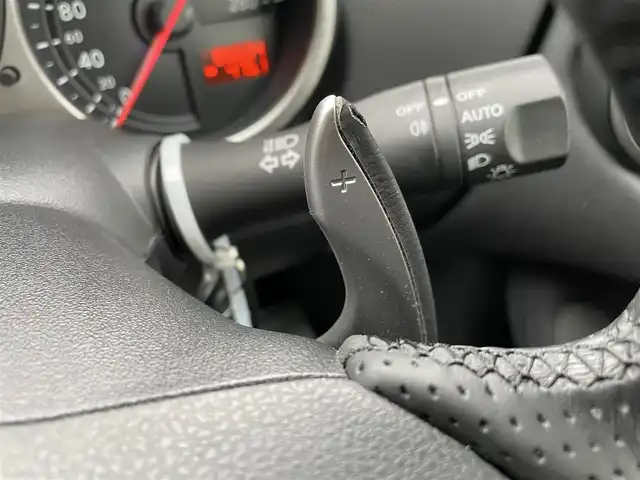日産 フェアレディ Ｚ バージョンNISMO 千葉県 2012(平24)年 8.6万km ブリリアントホワイトパール TEIN車高調/FUJITUBO2本出しマフラー/ニスモ専用ハーフレザーシート/ニスモ専用19インチアルミホイール/インテリジェントキー/純正HDDナビ/・CD/DVD/MSV/Bluetooth/フルセグ/バックカメラ/社外カーボン調ステアリング/純正キセノンヘッドライト/パドルシフト/リアスポイラー/ビルトインETC/サイド＆カーテンエアバッグ/新車時保証書＆取扱説明書