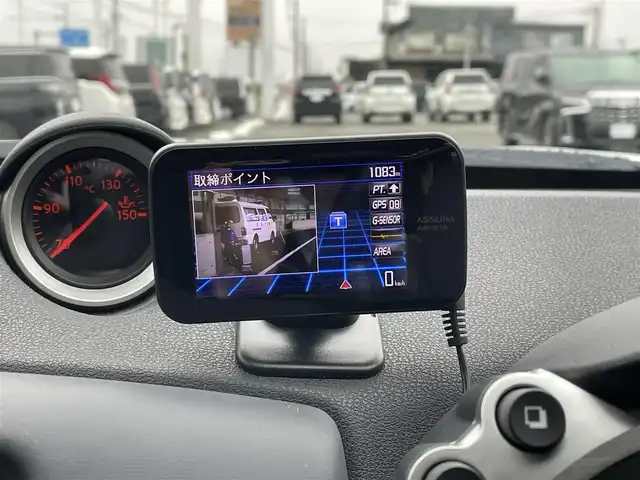 日産 フェアレディ Ｚ バージョンNISMO 千葉県 2012(平24)年 8.6万km ブリリアントホワイトパール TEIN車高調/FUJITUBO2本出しマフラー/ニスモ専用ハーフレザーシート/ニスモ専用19インチアルミホイール/インテリジェントキー/純正HDDナビ/・CD/DVD/MSV/Bluetooth/フルセグ/バックカメラ/社外カーボン調ステアリング/純正キセノンヘッドライト/パドルシフト/リアスポイラー/ビルトインETC/サイド＆カーテンエアバッグ/新車時保証書＆取扱説明書