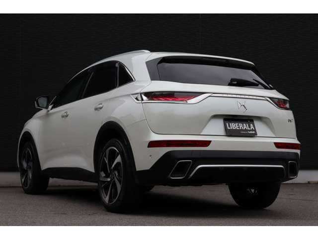 ＤＳオートモビル ＤＳ７ クロスバック グランシック ブルーHDi 大分県 2020(令2)年 6.5万km ブランナクレ アダプティブクルーズコントロール/ブラインドスポットモニター/レーンキープアシスト/サンルーフ/ＦＯＣＡＬＥＬＥＣＴＲＡサウンド/社外ナビ/地デジ/CarPlay/Bluetooth/ワイヤレス充電/全方位/ナッパレザー/シートヒーター/パワーシート/純正20インチAW/ETC/ドライブレコーダー前後