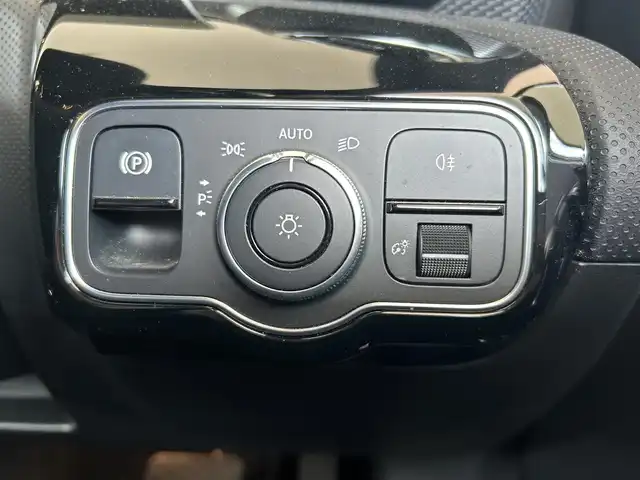 メルセデス・ベンツ ＣＬＡ１８０ Sブレイク 茨城県 2020(令2)年 4万km デニムブルー ワンオーナー/ワイヤレススマーフォンチャージ/MBUX/レーダーセーフティパッケージ/ナビパッケージ/前席Pシート/前席シートヒーター/バックカメラ/フルセグTV/カープレイ