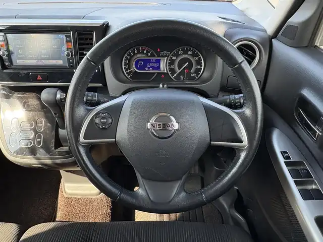 日産 デイズ ルークス ハイウェイスターX Gパッケージ 熊本県 2015(平27)年 3.1万km モカブラウンP ・純正SDナビ(CD/DVD/BT/SD/USB)/・全方位カメラ/・フルセグテレビ/・衝突被害軽減ブレーキ/・両側パワースライドドア/・ETC/・ステアリングリモコン/・オートライト/・フロアマット/・スマートキー/・プッシュスタート/・純正アルミホイール