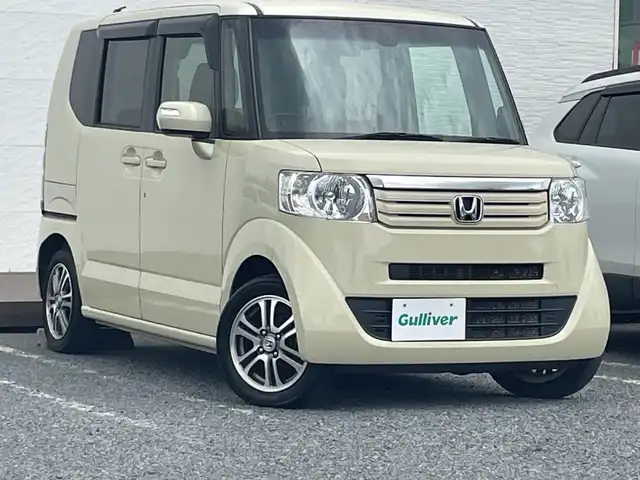 ホンダ Ｎ ＢＯＸ G ターボ SSパッケージ 千葉県 2014(平26)年 8.2万km ヒダマリアイボリーパール ナビＶＸＭ－１４５Ｃ　バックカメラ　両側パワースライドドア　ＣＴＢＡ　クルコン　シートヒーター　パドルシフト　ＥＴＣ　ＨＩＤ　オートライト　１４インチアルミホイール アイドリングストップ スマートキー