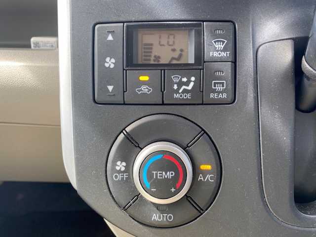 ダイハツ タント X スマートセレクション SA 山口県 2014(平26)年 4.3万km ブライトシルバーメタリック 社外オーディオ/・ラジオ/DVD/AUX/AV/衝突防止システム/横滑り防止/エコモード/片側自動スライドドア/ヘッドライドレベライザー/ETC/バックモニター