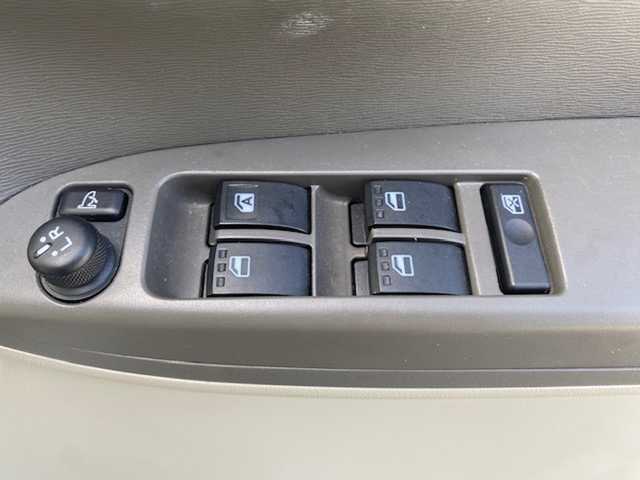 ダイハツ タント X スマートセレクション SA 山口県 2014(平26)年 4.3万km ブライトシルバーメタリック 社外オーディオ/・ラジオ/DVD/AUX/AV/衝突防止システム/横滑り防止/エコモード/片側自動スライドドア/ヘッドライドレベライザー/ETC/バックモニター