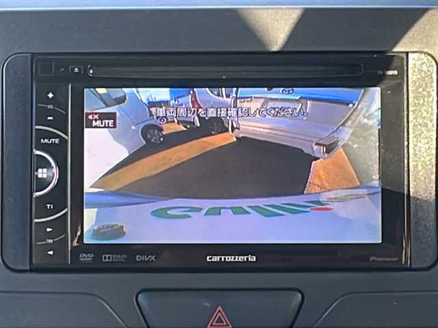 ダイハツ タント X スマートセレクション SA 山口県 2014(平26)年 4.3万km ブライトシルバーメタリック 社外オーディオ/・ラジオ/DVD/AUX/AV/衝突防止システム/横滑り防止/エコモード/片側自動スライドドア/ヘッドライドレベライザー/ETC/バックモニター