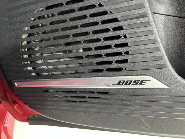 日産 オーラ G 佐賀県 2021(令3)年 6.5万km ガーネットレッド/スーパーブラック 2トーン 純正9インチナビ/フルセグTV/Bluetooth/androidauto/Applecarplay/全方位カメラ/BOSEプレミアムサウンド/BOSEスピーカー内蔵ヘッドレスト/デジタルインナールームミラー/衝突被害軽減システム/プロパイロット/レーダークルーズコントロール/レーンアシスト/ブラインドスポットモニター/ロードサインアシスト/クリアランスソナー/オートライト/オートマチックハイビーム/LEDヘッドライト/LEDフォグライト/電子パーキング/オートブレーキホールド/前方ドライブレコーダー/ハーフレザーシート/ISOFIX対応シート/置くだけ充電/純正フロアマット/純正17インチアルミホイール/スマートキー/プッシュスタート