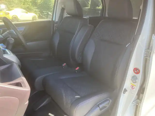 ホンダ Ｎ ＷＧＮ カスタム G Aパッケージ 埼玉県 2014(平26)年 11.7万km プレミアムホワイトパール (株)IDOMが運営する【じしゃロン鳩ヶ谷店】の自社ローン専用車両になりますこちらは現金またはオートローンご利用時の価格です。自社ローンご希望の方は別途その旨お申付け下さい/登録時116746km/CDチューナー(品番:CX-154C)/・AM/FM・CD・AUX/あんしんパッケージ/・CTBA(シティブレーキアクティブシステム)/・カーテンエアバッグ/プッシュスタート/クルーズコントロール追従機能無/スマートキー/純正フロアマット/ダブル/サイドエアバッグ/純正14インチAW/プラズマクラスターエアコン/横滑り防止装置/革巻きステアリング/ステアリングスイッチ/ドアバイザー/電動格納機能付きウインカーミラー