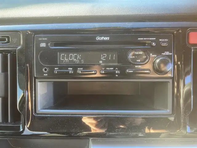 ホンダ Ｎ ＷＧＮ カスタム G Aパッケージ 埼玉県 2014(平26)年 11.7万km プレミアムホワイトパール (株)IDOMが運営する【じしゃロン鳩ヶ谷店】の自社ローン専用車両になりますこちらは現金またはオートローンご利用時の価格です。自社ローンご希望の方は別途その旨お申付け下さい/登録時116746km/CDチューナー(品番:CX-154C)/・AM/FM・CD・AUX/あんしんパッケージ/・CTBA(シティブレーキアクティブシステム)/・カーテンエアバッグ/プッシュスタート/クルーズコントロール追従機能無/スマートキー/純正フロアマット/ダブル/サイドエアバッグ/純正14インチAW/プラズマクラスターエアコン/横滑り防止装置/革巻きステアリング/ステアリングスイッチ/ドアバイザー/電動格納機能付きウインカーミラー