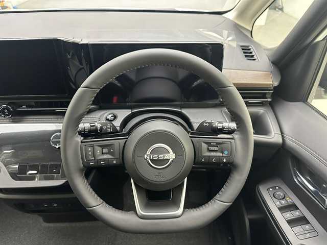 日産 セレナ e－パワー ハイウェイスター V 兵庫県 2025(令7)年 0.1千km パールⅡ 登録済み未使用/純正メモリナビ(Bluetooth/フルセグ/USB/HDMI)/全方位カメラ/両側パワースライドドア/プロパイロット/エマージェンシーブレーキ/ブラインドスポットモニター/ワイヤレス充電/インテリジェントルームミラー/純正前後ドライブレコーダー/ビルトインETC/純正16インチアルミホイール/オートライト/オートマチックハイビーム/LEDヘッドライト/LEDフォグライト/コーナーセンサー/スペアキー