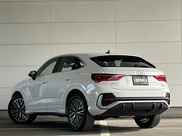 アウディ Ｑ３ SB 35TDIクワトロ Sライン 山形県 2020(令2)年 3.1万km 白 純正ＨＤＤナビ　/３６０°カメラ　/ＥＴＣ２．０　/Ｂｌｕｅｔｏｏｔｈ／ＵＳＢ　/運転席／助手席パワーシート　/運転席／助手席シートヒーター　/ハーフレザーシート　/電動リアゲート　/オートライト　/コーナーセンサー