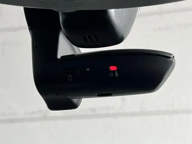 アウディ Ｑ３ SB 35TDIクワトロ Sライン 山形県 2020(令2)年 3.1万km 白 純正ＨＤＤナビ　/３６０°カメラ　/ＥＴＣ２．０　/Ｂｌｕｅｔｏｏｔｈ／ＵＳＢ　/運転席／助手席パワーシート　/運転席／助手席シートヒーター　/ハーフレザーシート　/電動リアゲート　/オートライト　/コーナーセンサー