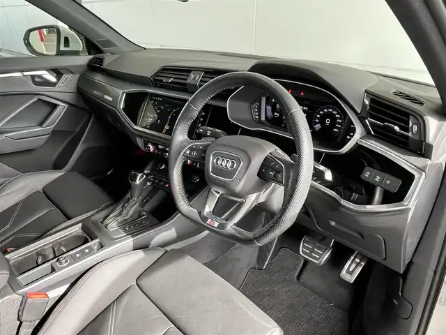 アウディ Ｑ３ SB 35TDIクワトロ Sライン 山形県 2020(令2)年 3.1万km 白 純正ＨＤＤナビ　/３６０°カメラ　/ＥＴＣ２．０　/Ｂｌｕｅｔｏｏｔｈ／ＵＳＢ　/運転席／助手席パワーシート　/運転席／助手席シートヒーター　/ハーフレザーシート　/電動リアゲート　/オートライト　/コーナーセンサー