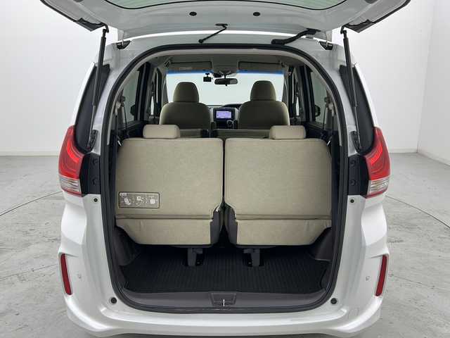 ホンダ フリード G ホンダセンシング 宮城県 2016(平28)年 5万km ホワイトオーキッドパール 純正ナビ/Ｂｌｕｅｔｏｏｔｈ/フルセグTV/バックカメラ/ドライブレコーダー/両側パワースライドドア/衝突軽減ブレーキ（ＣＭＢＳ）/アダプティブクルーズコントロール/レーンキープアシスト/前後ソナー/ビルトインETC