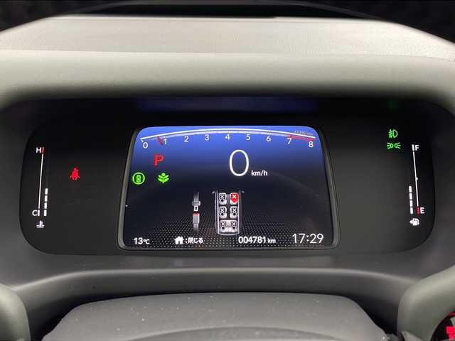 ホンダ フリード クロスター 兵庫県 2024(令6)年 0.5万km トワイライトミストブラックパール ・純正ナビ（フルセグ・BT・CD・DVD・スマートフォン連携）/・バックカメラ/・テレビキャンセラ-/・ホンダセンシング/・衝突被害軽減ブレーキ/・路外逸脱抑制システム/・先行車発進お知らせ/・レーダークルーズコントロール/・レーンキープアシスト/・ブラインドスポットモニター/・標識認識機能/・リアパーキングセンサー/・三列シート/・ウォークスルー/・シートヒーター/・革巻きステアリング/・ステアリングリモコン/・両側パワースライドドア/・電動パーキングブレーキ/・オートブレーキホールド/・ルーフレール/・純正15インチアルミホイール/・ABS/・横滑り防止機能/・前後コーナーセンサー/・盗難防止装置/・オートライト/・LEDヘッドライト/・W＋サイドエアバック/・カーテンエアバック/・スマートキー/・オートエアコン/・取扱説明書