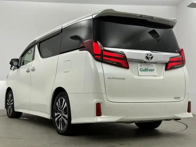 トヨタ アルファード S Cパッケージ 愛知県 2020(令2)年 2.4万km ホワイトパールクリスタルシャイン ９インチ純正ディスプレイオーディオ　/フリップダウンモニター　/バックカメラ　/ＤＶＤデッキ　/ブラックレザーシート　/シートヒーター／ベンチレーション　/メモリー付きパワーシート　/レーダークルーズ　/ステアヒーター　/電子パーキング/オートホールド/LEDライト/フォグランプ