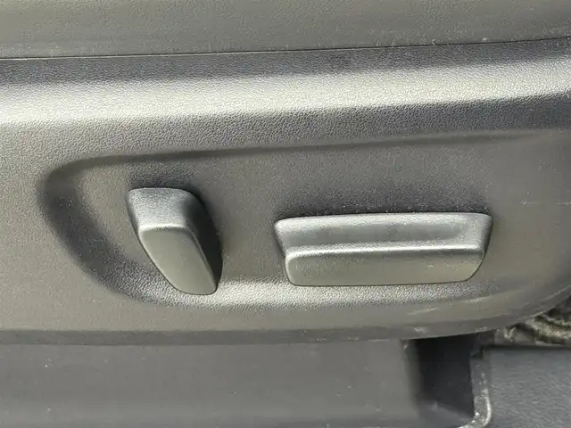 トヨタ アルファード S Cパッケージ 愛知県 2020(令2)年 2.4万km ホワイトパールクリスタルシャイン ９インチ純正ディスプレイオーディオ　/フリップダウンモニター　/バックカメラ　/ＤＶＤデッキ　/ブラックレザーシート　/シートヒーター／ベンチレーション　/メモリー付きパワーシート　/レーダークルーズ　/ステアヒーター　/電子パーキング/オートホールド/LEDライト/フォグランプ