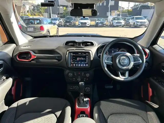 クライスラー・ジープ ジープ レネゲード 富山県 2021(令3)年 1.9万km 黒 純正メモリナビ/Bluetooth接続/フルセグTV/AM/FMラジオ/ドラレコ/バックカメラ/４WD/ETC2.0/車線逸脱防止/アイドリングストップ/ダウンヒルアシスト/横滑り防止