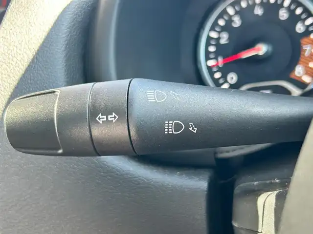 クライスラー・ジープ ジープ レネゲード 富山県 2021(令3)年 1.9万km 黒 純正メモリナビ/Bluetooth接続/フルセグTV/AM/FMラジオ/ドラレコ/バックカメラ/４WD/ETC2.0/車線逸脱防止/アイドリングストップ/ダウンヒルアシスト/横滑り防止