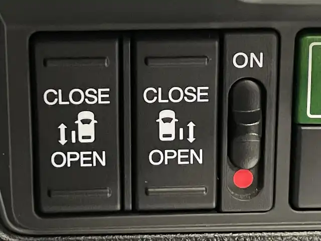 ホンダ オデッセイ ハイブリッド e:HEVアブソルート EX 大阪府 2021(令3)年 3.6万km プレミアムスパークルブラックパール 純正ナビＴＶ　全方位カメラ　ハーフレザー　パワーシート／ヒーター　ＥＴＣ　ドラレコ　両側パワスラ　レーダークルコン　レーンアシスト　クリアランスソナー　ＬＥＤヘッドライト　電動リアゲート　ＢＳＭ