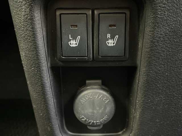 スズキ ハスラー HYBRID X 岡山県 2020(令2)年 6.5万km フェニックスレッドパール/ガンメタリック2トーンルーフ 純正9インチナビ/フルセグTV、CD、DVD、Bluetooth/AM、FM/全方位カメラ/前席シートヒーター/USBポート/ETC/前方ドライブレコーダー/純正アルミホイール夏タイヤ付き車載/デュアルカメラブレーキサポート/誤発進抑制機能/後退時ブレーキサポート/後方誤発進抑制機能/リアパーキングセンサー/車線逸脱警報機能/車線逸脱抑制機能/ふらつき警報機能