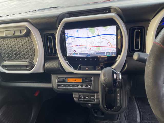 スズキ ハスラー HYBRID X 岡山県 2020(令2)年 6.5万km フェニックスレッドパール/ガンメタリック2トーンルーフ 純正9インチナビ/フルセグTV、CD、DVD、Bluetooth/AM、FM/全方位カメラ/前席シートヒーター/USBポート/ETC/前方ドライブレコーダー/純正アルミホイール夏タイヤ付き車載/デュアルカメラブレーキサポート/誤発進抑制機能/後退時ブレーキサポート/後方誤発進抑制機能/リアパーキングセンサー/車線逸脱警報機能/車線逸脱抑制機能/ふらつき警報機能