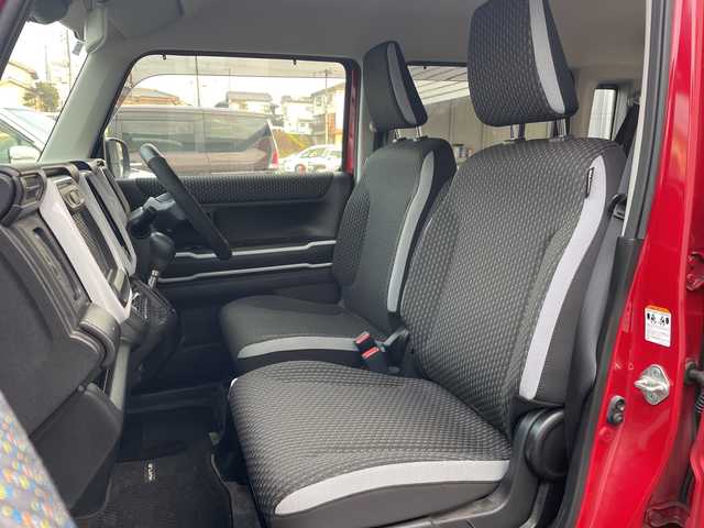 スズキ ハスラー HYBRID X 岡山県 2020(令2)年 6.5万km フェニックスレッドパール/ガンメタリック2トーンルーフ 純正9インチナビ/フルセグTV、CD、DVD、Bluetooth/AM、FM/全方位カメラ/前席シートヒーター/USBポート/ETC/前方ドライブレコーダー/純正アルミホイール夏タイヤ付き車載/デュアルカメラブレーキサポート/誤発進抑制機能/後退時ブレーキサポート/後方誤発進抑制機能/リアパーキングセンサー/車線逸脱警報機能/車線逸脱抑制機能/ふらつき警報機能