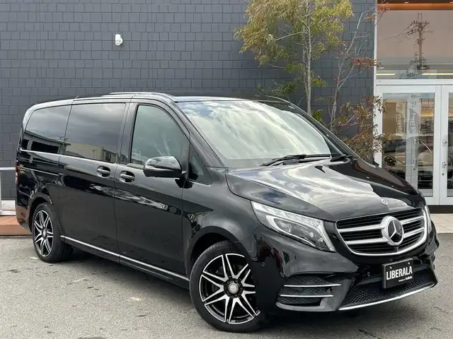 メルセデス・ベンツ Ｖ２２０ d スポーツ ロング 滋賀県 2019(令1)年 2.9万km オブシディアンブラックM パノラミックスライディングルーフ/レーダーセーフティパッケージ/ACC/BSM/LKA/AMGライン/黒革シート/・前席メモリ付きパワーシート/・前席シートヒーター/純正ナビ/（CD/DVD/フルセグ/BT）/アラウンドビューモニター/ブルメスターサウンドシステム/両側パワースライドドア/純正19インチAW