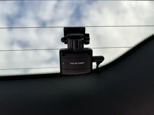 メルセデス・ベンツ Ｖ２２０ d スポーツ ロング 滋賀県 2019(令1)年 2.9万km オブシディアンブラックM パノラミックスライディングルーフ/レーダーセーフティパッケージ/ACC/BSM/LKA/AMGライン/黒革シート/・前席メモリ付きパワーシート/・前席シートヒーター/純正ナビ/（CD/DVD/フルセグ/BT）/アラウンドビューモニター/ブルメスターサウンドシステム/両側パワースライドドア/純正19インチAW