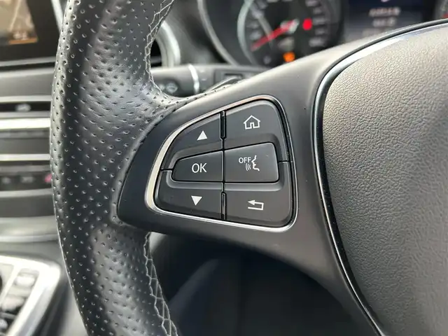 メルセデス・ベンツ Ｖ２２０ d スポーツ ロング 滋賀県 2019(令1)年 2.9万km オブシディアンブラックM パノラミックスライディングルーフ/レーダーセーフティパッケージ/ACC/BSM/LKA/AMGライン/黒革シート/・前席メモリ付きパワーシート/・前席シートヒーター/純正ナビ/（CD/DVD/フルセグ/BT）/アラウンドビューモニター/ブルメスターサウンドシステム/両側パワースライドドア/純正19インチAW