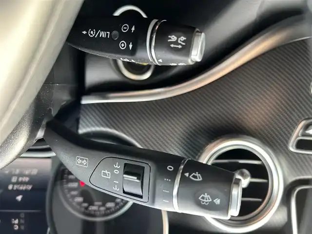 メルセデス・ベンツ Ｖ２２０ d スポーツ ロング 滋賀県 2019(令1)年 2.9万km オブシディアンブラックM パノラミックスライディングルーフ/レーダーセーフティパッケージ/ACC/BSM/LKA/AMGライン/黒革シート/・前席メモリ付きパワーシート/・前席シートヒーター/純正ナビ/（CD/DVD/フルセグ/BT）/アラウンドビューモニター/ブルメスターサウンドシステム/両側パワースライドドア/純正19インチAW