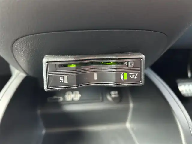 メルセデス・ベンツ Ｖ２２０ d スポーツ ロング 滋賀県 2019(令1)年 2.9万km オブシディアンブラックM パノラミックスライディングルーフ/レーダーセーフティパッケージ/ACC/BSM/LKA/AMGライン/黒革シート/・前席メモリ付きパワーシート/・前席シートヒーター/純正ナビ/（CD/DVD/フルセグ/BT）/アラウンドビューモニター/ブルメスターサウンドシステム/両側パワースライドドア/純正19インチAW