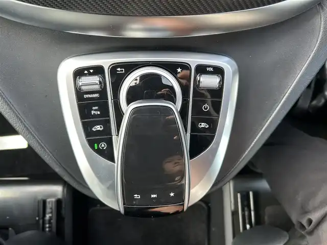 メルセデス・ベンツ Ｖ２２０ d スポーツ ロング 滋賀県 2019(令1)年 2.9万km オブシディアンブラックM パノラミックスライディングルーフ/レーダーセーフティパッケージ/ACC/BSM/LKA/AMGライン/黒革シート/・前席メモリ付きパワーシート/・前席シートヒーター/純正ナビ/（CD/DVD/フルセグ/BT）/アラウンドビューモニター/ブルメスターサウンドシステム/両側パワースライドドア/純正19インチAW