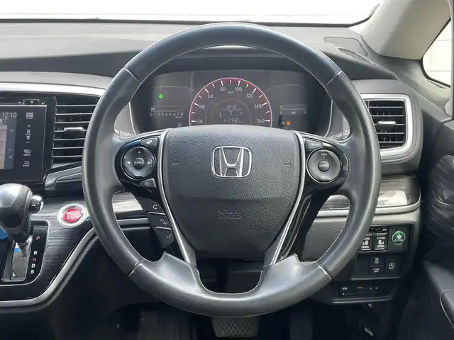ホンダ オデッセイ アブソルート 長野県 2014(平26)年 11.2万km クリスタルブラックパール (株)IDOMが運営する【じしゃロン長野店】の自社ローン専用車両になります。こちらは現金またはオートローンご利用時の価格です。自社ローンご希望の方は別途その旨お申付け下さい/純正ナビ/Bluetooth/バックカメラ/ETC/フルセグテレビ/HDMI/社外ドライブレコーダー前方/両側パワースライド/パドルシフト/純正フロアマット/純正アルミホイール/横滑り防止装置/シティブレーキアシスト/LEDヘッドライト/オートライト
