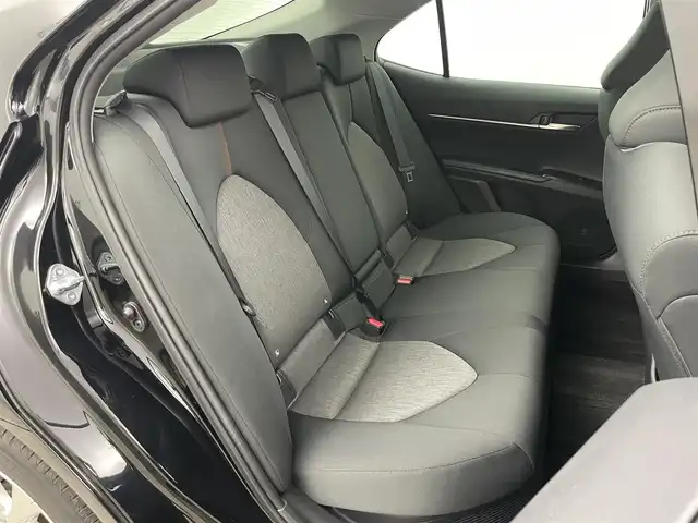 トヨタ カムリ G 岡山県 2021(令3)年 3.6万km アティチュードブラックマイカ 純正ナビ/（Bluetooth/フルセグTV/USB接続）/衝突軽減ブレーキ/レーダークルーズコントロール/ビルトインＥＴＣ/ＬＥＤヘッドライト/オートホールド/バックカメラ　/ブラインドスポットモニター/パワーシート/コーナーセンサー/ステアリングスイッチ/スマートキー×2