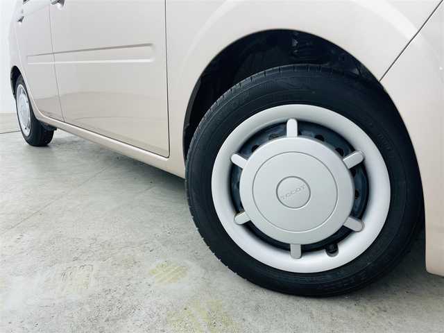ダイハツ ミラ トコット L SA Ⅲ 福島県 2022(令4)年 1万km ライトローズマイカメタリック 純正オーディオ/・CD/AUX/AM・FM/衝突軽減ブレーキ/・レーンキープコントロール/・先行車発進お知らせ機能/・コーナーセンサー/・アイドリングストップ/リモコンキー/・プッシュスタート/LEDライト/・オートライト/・ヘッドライトリベライザー/純正フロアマット/ドアバイザー/ワンオーナー/保証書