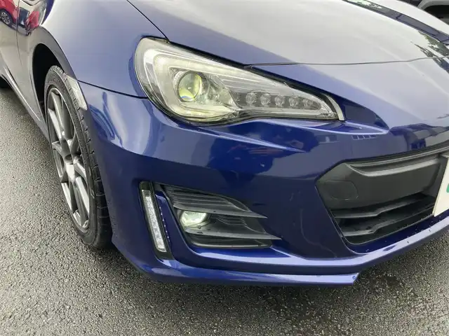 スバル ＢＲＺ GT 静岡県 2018(平30)年 3.6万km ラピスブルーP Panasonicストラーダナビ（CN-RE04WD）/　AM FM CD DVD Bluetooth MEMORYMUSIC/フルセグTV/クルーズコントロール/前席シートヒーター/6MT/bremboキャリパー/ステアリングスイッチ/ハーフレザーシート/リアスポイラー/ウェルカムライティング/純正フロアマット/プッシュスタート&スマートキー×2本/電動格納ミラー/ワンオーナー/バックモニター/ETC