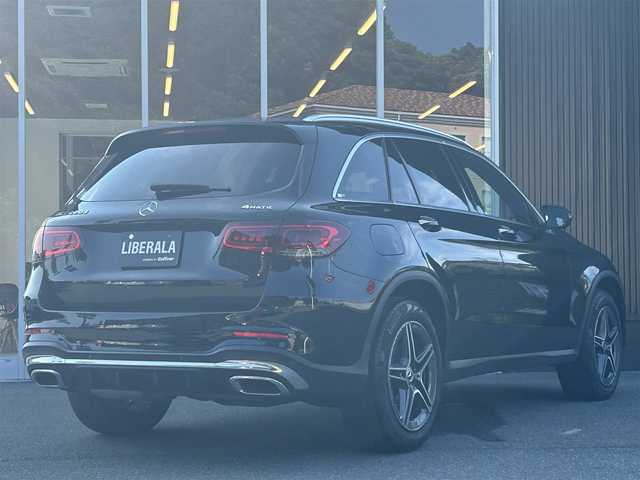 メルセデス・ベンツ ＧＬＣ２２０ 福岡県 2020(令2)年 1.9万km オブシディアンブラック ワンオーナー/パノラマサンルーフ/レーダーセーフティパッケージ/アダプティブクルーズコントロール/レーンキープアシスト/ブラインドスポットモニター/アクティブセーフティブレーキ/ハーフレザーシート/前席シートヒーター/MBUX/Applecarplay/androidauto/全方位カメラ/フルセグTV/Bluetooth/LEDヘッドライト/オートハイビーム/パワーバックドア/純正前後ドライブレコーダー/純正19インチアルミホイール/ETC2.0/取扱説明書/保証書