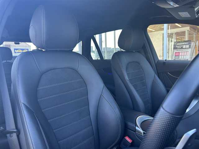 メルセデス・ベンツ ＧＬＣ２２０ 福岡県 2020(令2)年 1.9万km オブシディアンブラック ワンオーナー/パノラマサンルーフ/レーダーセーフティパッケージ/アダプティブクルーズコントロール/レーンキープアシスト/ブラインドスポットモニター/アクティブセーフティブレーキ/ハーフレザーシート/前席シートヒーター/MBUX/Applecarplay/androidauto/全方位カメラ/フルセグTV/Bluetooth/LEDヘッドライト/オートハイビーム/パワーバックドア/純正前後ドライブレコーダー/純正19インチアルミホイール/ETC2.0/取扱説明書/保証書
