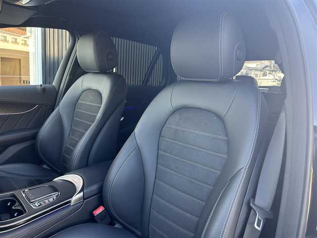 メルセデス・ベンツ ＧＬＣ２２０ 福岡県 2020(令2)年 1.9万km オブシディアンブラック ワンオーナー/パノラマサンルーフ/レーダーセーフティパッケージ/アダプティブクルーズコントロール/レーンキープアシスト/ブラインドスポットモニター/アクティブセーフティブレーキ/ハーフレザーシート/前席シートヒーター/MBUX/Applecarplay/androidauto/全方位カメラ/フルセグTV/Bluetooth/LEDヘッドライト/オートハイビーム/パワーバックドア/純正前後ドライブレコーダー/純正19インチアルミホイール/ETC2.0/取扱説明書/保証書