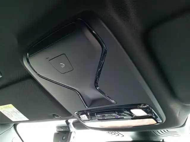 ＢＭＷ ５２３ｄ xDrive Mスピリット 福井県 2019(令1)年 9.1万km サファイアブラックP 全方位カメラ/純正18インチAW/前席パワーシート/ウッドパネル/前後ドライブレコーダー/前後コーナーセンサー/クルーズコントロール/パーキングアシスト/SOSボタン/クリアランスソナー/R・Fフォグ/LEDヘッドライト/衝突被害軽減システム/純正HDDナビ/ETC/アイドリングストップ/レーンキープアシスト/横滑り防止装置/盗難防止装置/ダブル＋サイドエアバッグ/カーテンエアバッグ/純正フロアマット/スマートキー