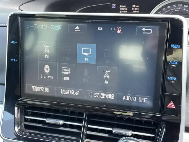 トヨタ エスティマ アエラス スマート 宮崎県 2016(平28)年 5.8万km ホワイトパールクリスタルシャイン 純正10インチナビ（フルセグTV/Bluetooth/CD・DVD）/ETC/バックカメラ/USB・HDMI端子/フリップダウンモニター/両側電動スライドドア/100V電源/3列シート/合皮シート（シートヒーター）/クルーズコントロール/横滑り防止/衝突被害軽減システム/LEDヘッドライト/オートライト/オートーハイビーム/純正18インチアルミホイール/純正フロアマット/モデリスタエアロ（前・横・後下）