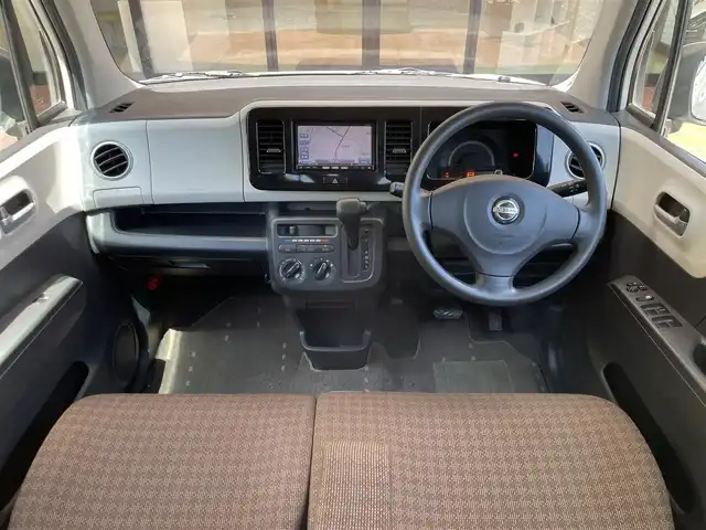 日産 モコ S 高知県 2011(平23)年 6.4万km スノーパールホワイト (株)IDOMが運営する【じしゃロン高知店】の自社ローン専用車両になります。こちらは現金またはオートローンご利用時の価格です。自社ローンご希望の方は別途その旨お申付け下さい