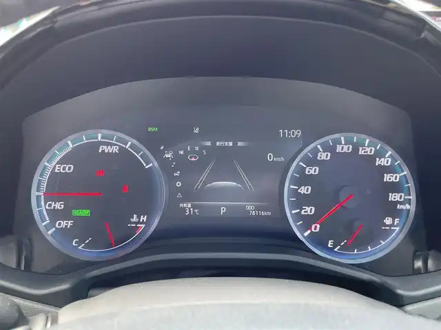 トヨタ クラウン ハイブリッド RS アドバンス 愛媛県 2019(令1)年 7.9万km ホワイトパールクリスタルシャイン サンルーフ/OPレザーシートパッケージ/前席シートヒーター/シートベンチレーション/プリクラッシュセーフティ/レーダークルーズコントロール/レーンキープアシスト/クリアランスソナー /ブラインドスポットモニター/リヤクロストラフィック/ヘッドアップディスプレイ/TコネクトSDナビ/　CD/DVD/Bluetooth/USB/フルセグTV/カラーガイド付きバックカメラ/三眼LEDヘッドライト/フロントフォグライト/ステアリングヒーター/前方ドライブレコーダー/GPSレーダー/電子パーキングブレーキ/ステアリングスイッチ/ビルトインETC2.0/前席パワーシート/電動格納ミラー/プッシュスタート/フロアマット