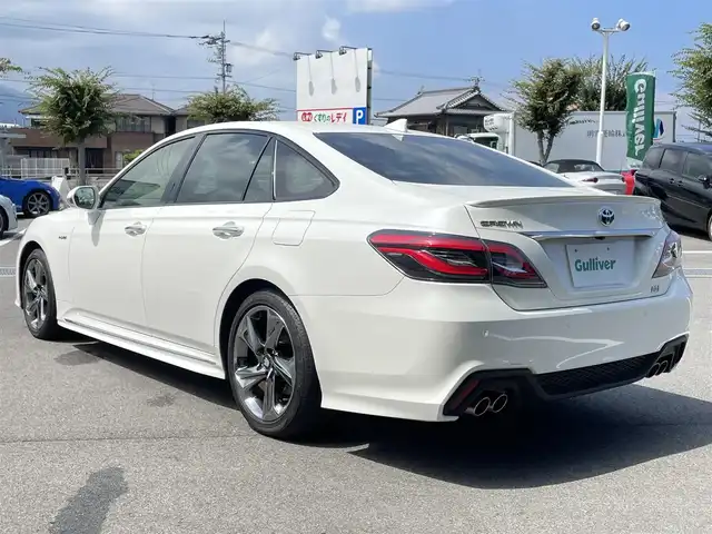 トヨタ クラウン ハイブリッド RS アドバンス 愛媛県 2019(令1)年 7.9万km ホワイトパールクリスタルシャイン サンルーフ/OPレザーシートパッケージ/前席シートヒーター/シートベンチレーション/プリクラッシュセーフティ/レーダークルーズコントロール/レーンキープアシスト/クリアランスソナー /ブラインドスポットモニター/リヤクロストラフィック/ヘッドアップディスプレイ/TコネクトSDナビ/　CD/DVD/Bluetooth/USB/フルセグTV/カラーガイド付きバックカメラ/三眼LEDヘッドライト/フロントフォグライト/ステアリングヒーター/前方ドライブレコーダー/GPSレーダー/電子パーキングブレーキ/ステアリングスイッチ/ビルトインETC2.0/前席パワーシート/電動格納ミラー/プッシュスタート/フロアマット