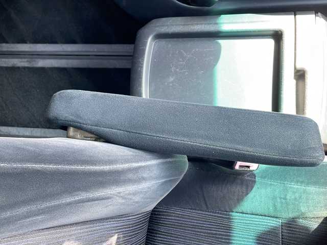 トヨタ ヴェルファイア 2．4Z 宮崎県 2011(平23)年 11.6万km ホワイトパールクリスタルシャイン 社外ナビ　AVIC-HRZ099/(DTV/CD/フルセグ）/バックカメラ/片側パワスラ/オートマン/ウォークスルー/オートライト/純正アルミホイール/社外フロアマット/スマートキー