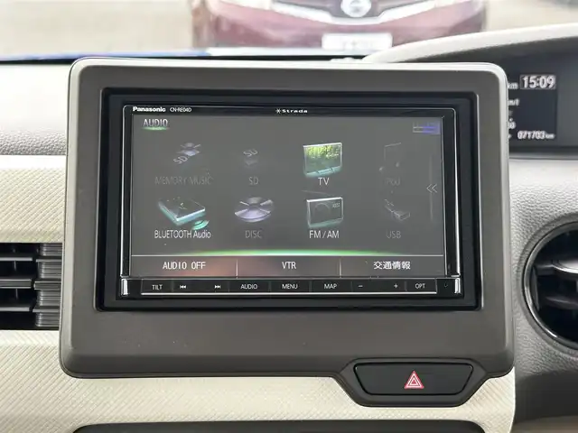 ホンダ Ｎ ＢＯＸ G L ホンダセンシング 宮城県 2018(平30)年 7.2万km ブリリアントスポーティブルーメタリック2トーン ホンダセンシング/●衝突軽減ブレーキ〈CMBS〉/●誤発進抑制機能/●後方誤発進抑制機能/●歩行者事故低減ステアリング/●路外逸脱抑制機能/●ACC〈アダプティブ・クルーズ・コントロール〉/●LKAS〈車線維持支援システム〉/●オートハイビーム/●先行車発進お知らせ機能/●標識認識機能/社外ナビ（CN-RE04D）/・CD/DVD/・Bluetooth/・フルセグTV/バックカメラ/ビルトインETC/ドライブレコーダー/パワースライドドア/ステアリングスイッチ/LEDヘッドランプ/オートライト/スマートキー＆プッシュスタート/電動格納ミラー/純正フロアマット/ドアバイザー/Wエアバッグ